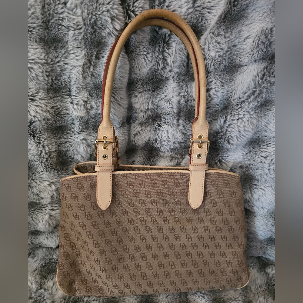 Dooney & Bourke Tote Bag